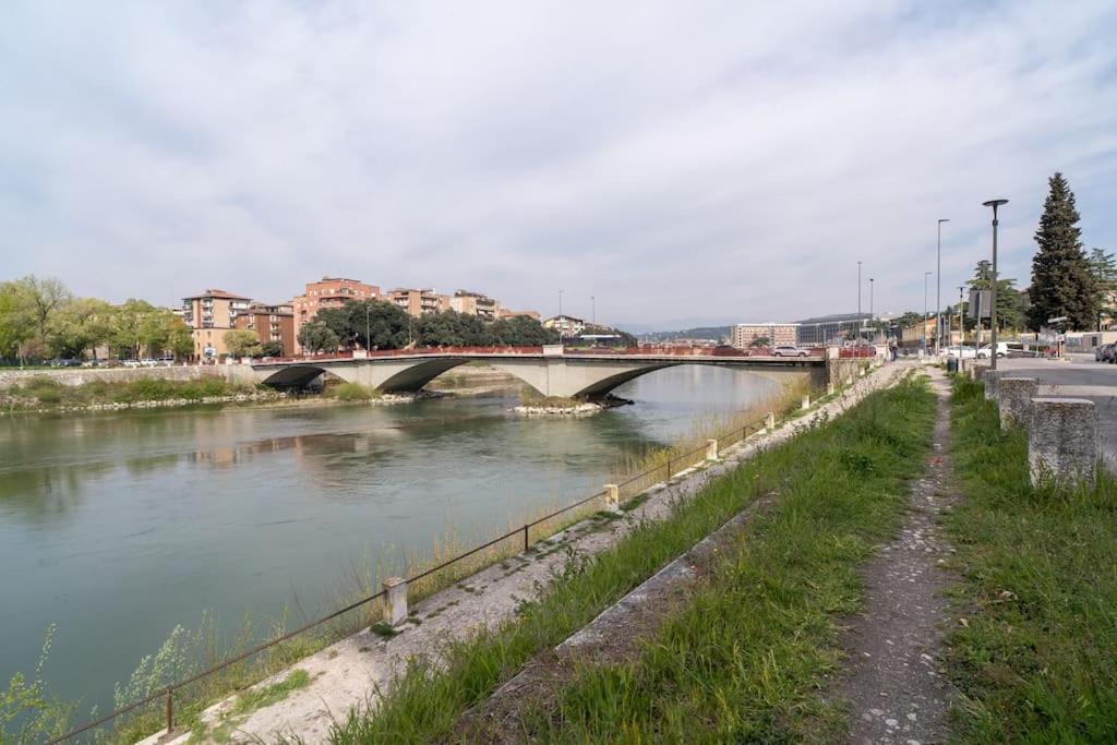 Charme In City Center Verona Eksteriør bilde